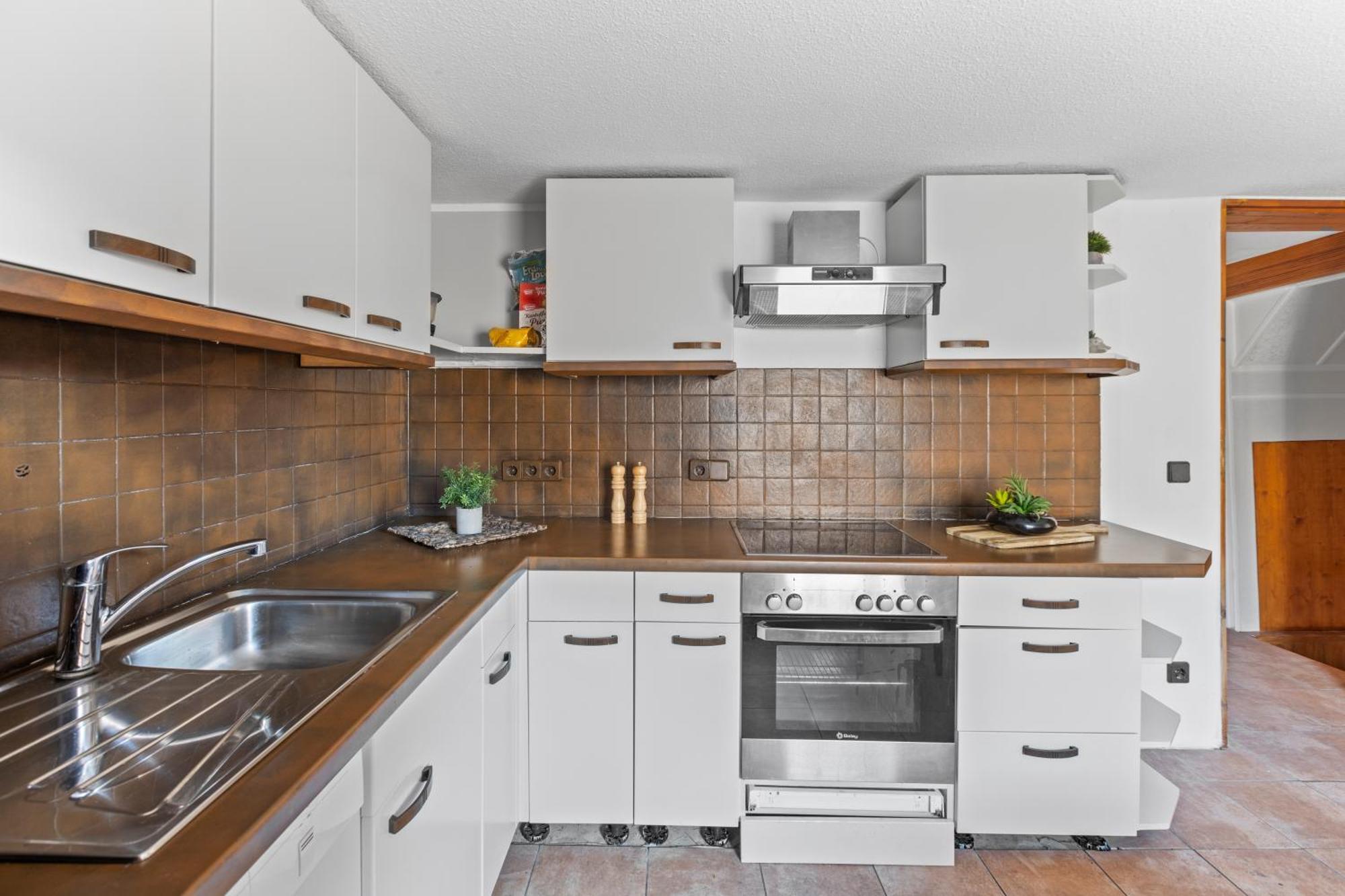 Sabina Monteurwohnung I 75 Zoll Tv I Kueche I Bad I Backofen I Trebbin Exteriör bild